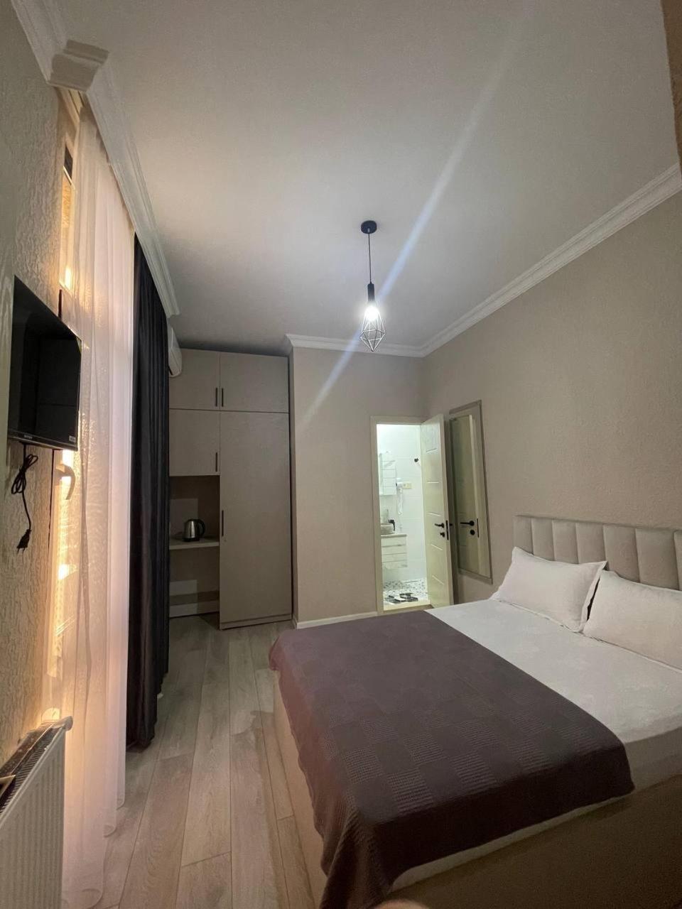 Guest House Nima Кутаиси Экстерьер фото