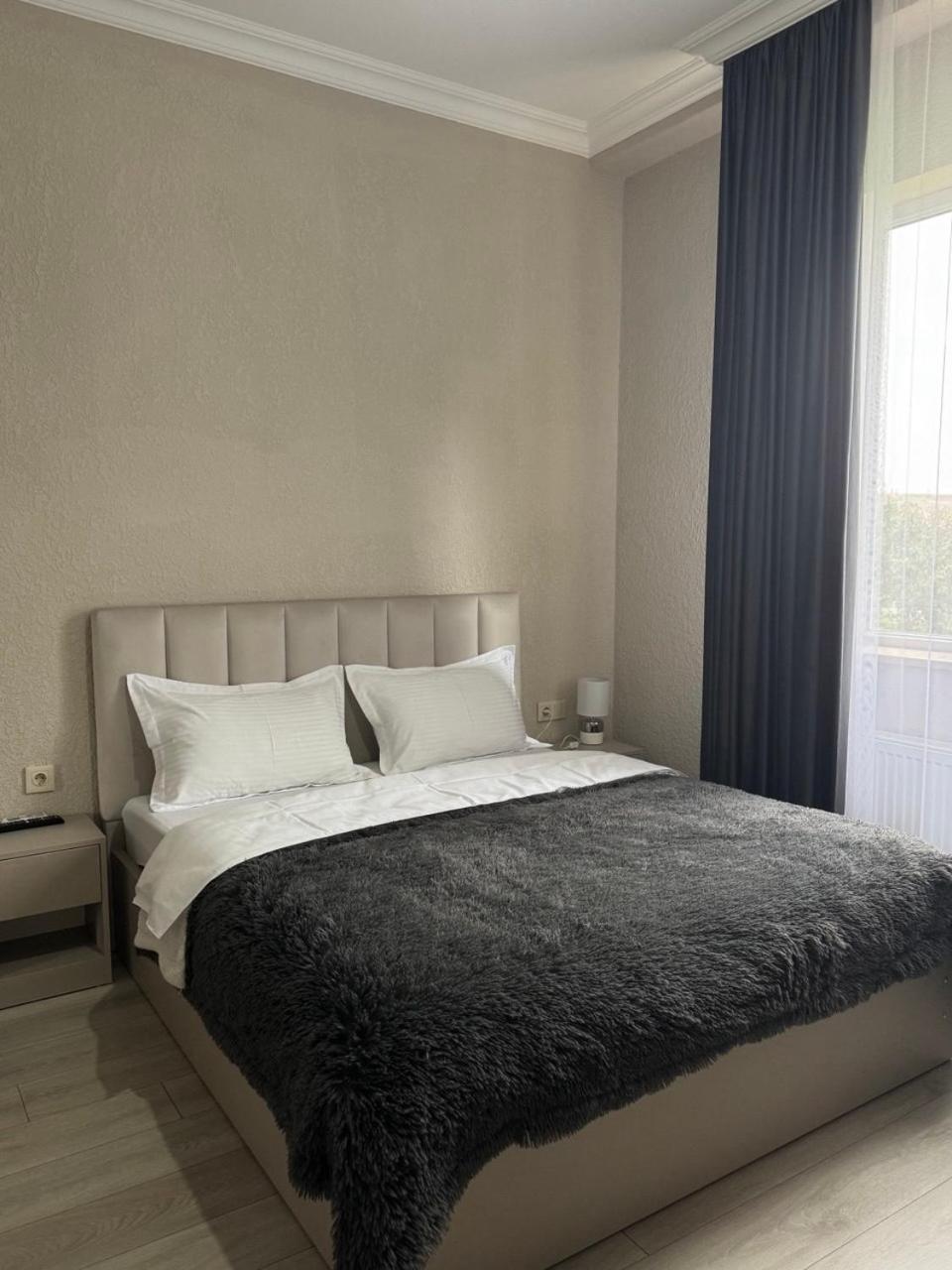 Guest House Nima Кутаиси Экстерьер фото